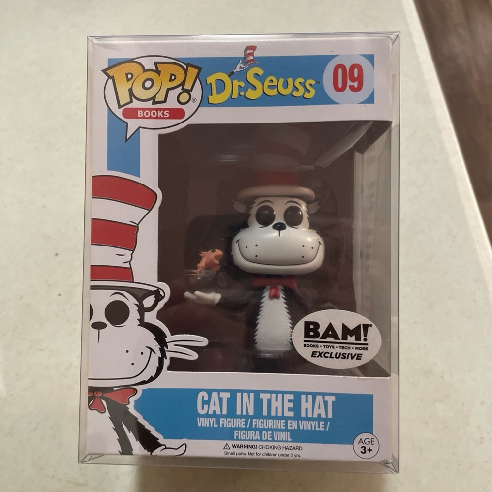 Dr. Seuss Cat in the Hat Vinyl Figure with Red and White Hat